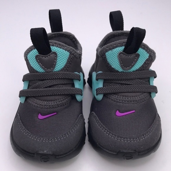 NIKE RT PRESTO  Gray and Teal Toddler Tennis Shoes SZ 4C - Picture 2 of 9